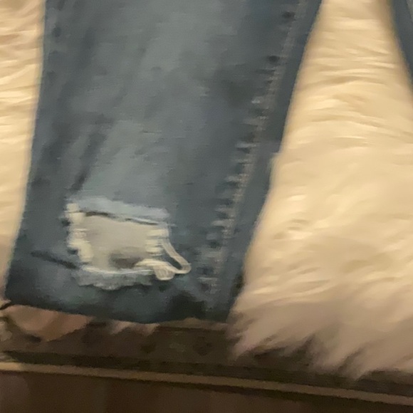 Old Navy Blue Distressed Jeans - Picture 2 of 6
